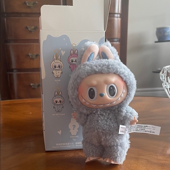 Labubu (Sea Salt Coconut) - Picture 3 of 5